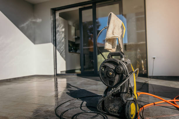 Best Gutter Cleaning and Brightening in Black Creek, WI